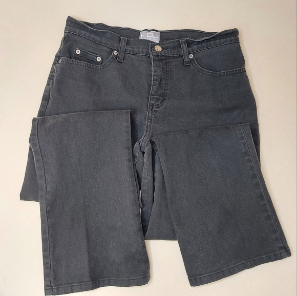 FDJ - French Dressing Jeans Lightly Faded Slightly Flared Black Size 8P - Picture 4 of 7